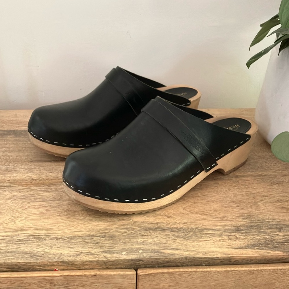 #11 Swedish Hasbeens Husband Black Leather Clogs 40